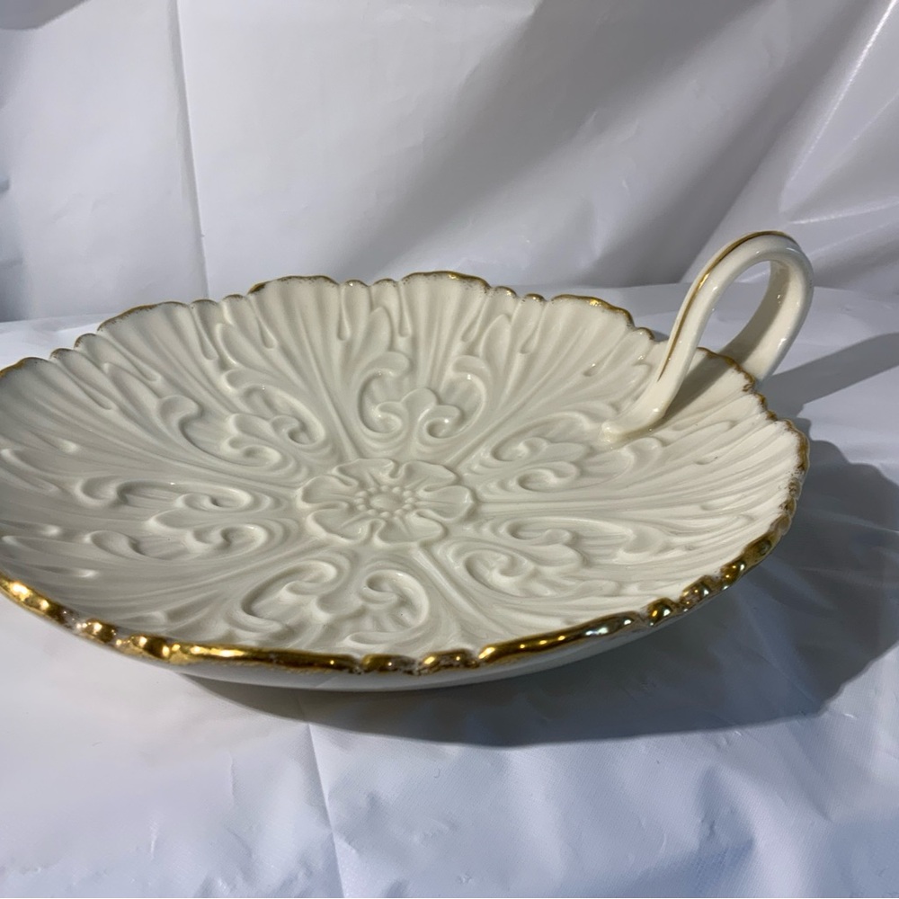 Lenox Candle wick Collection Hand Painted 24 K Gold trim Dish